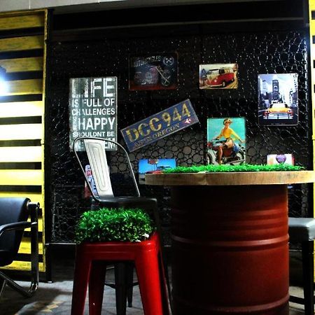 Cebu Budgetel - It Park City Center Extérieur photo
